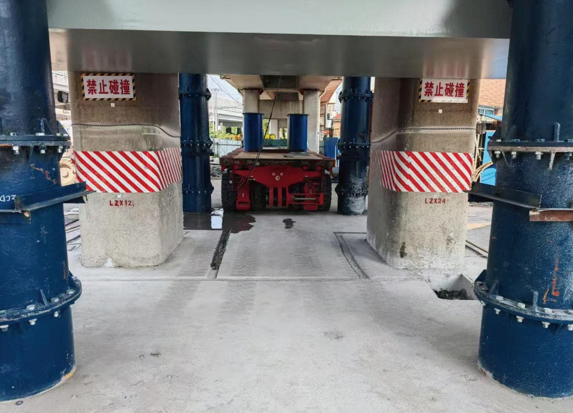 Underpinning of P118 and P120 piers of Shanghai Metro Line 3 during shield tunnel crossing