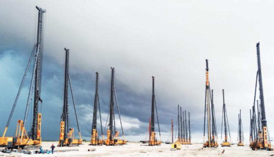 JU Series Fully Hydraulic Crawler Multifunctional Pile Driving Rigs image
