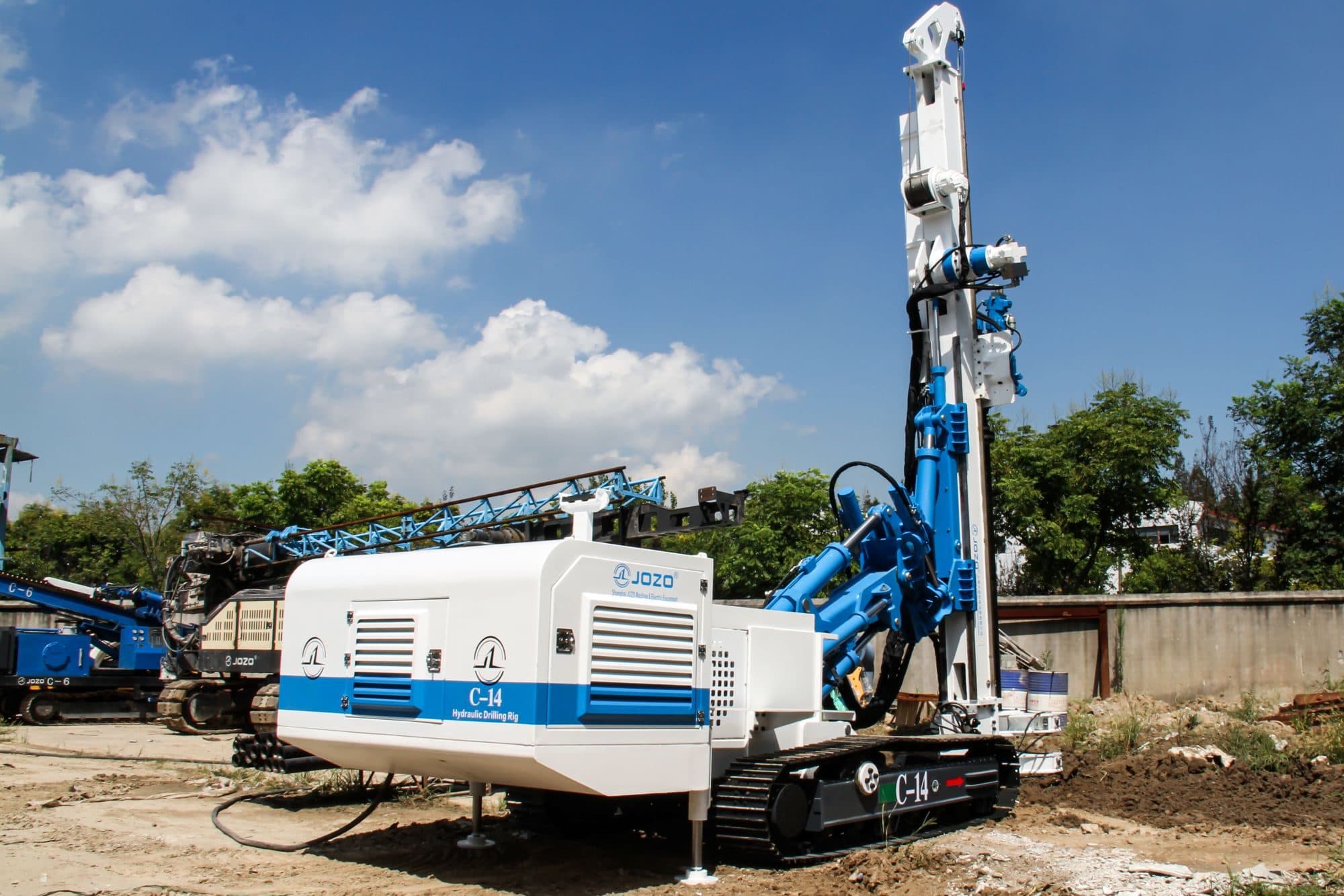 JOZO C-14 ground-improvement rig in an outdoor test-yard configuration