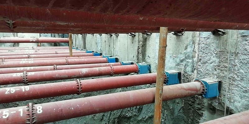 Intelligent steel support axial force servo system
