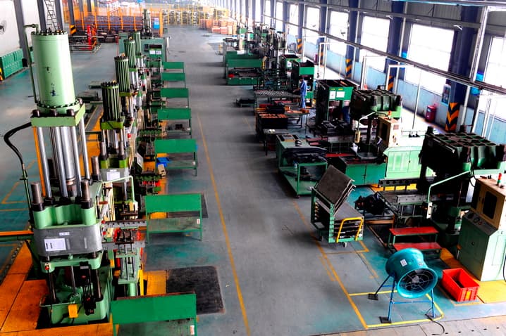Molding equipment