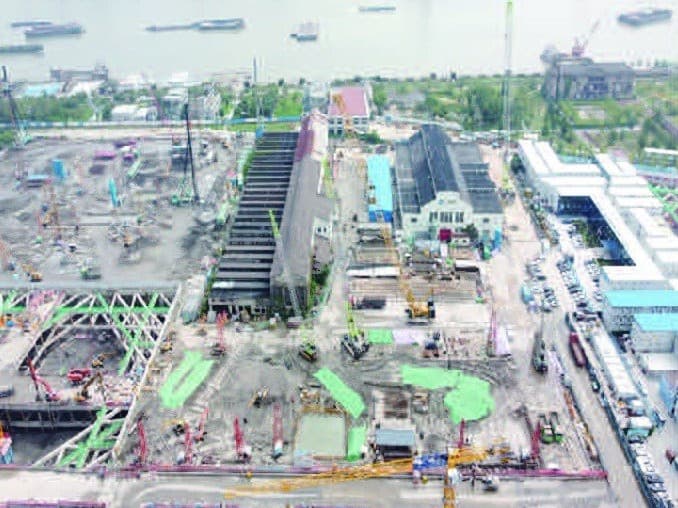 Multi-process foundation pit construction at the Bilibili project in Shanghai.

