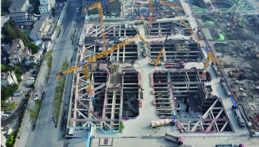 Ultra-deep foundation pit construction at Bilibili New Generation Industrial Park, Shanghai.

