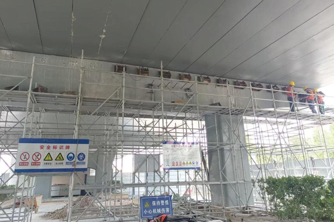 Shijiazhuang Tiyu Street overpass slope-adjustment jacking project