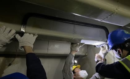 U-rib internal reinforcement work
