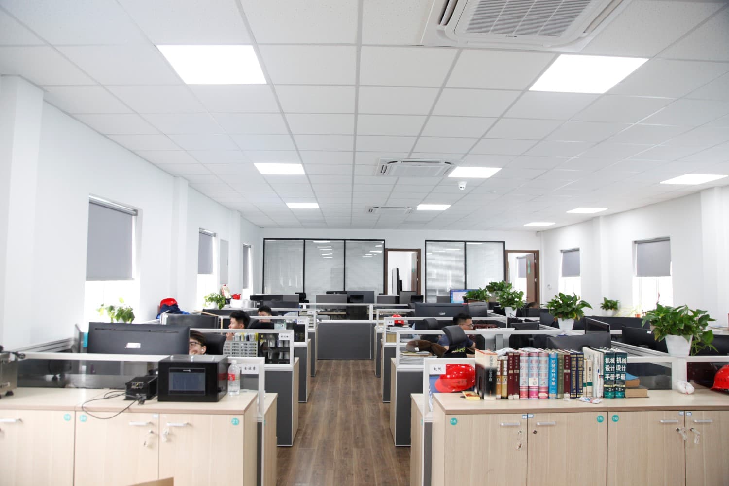 Shanghai Engineering Machinery Co., Ltd. （SEMW）