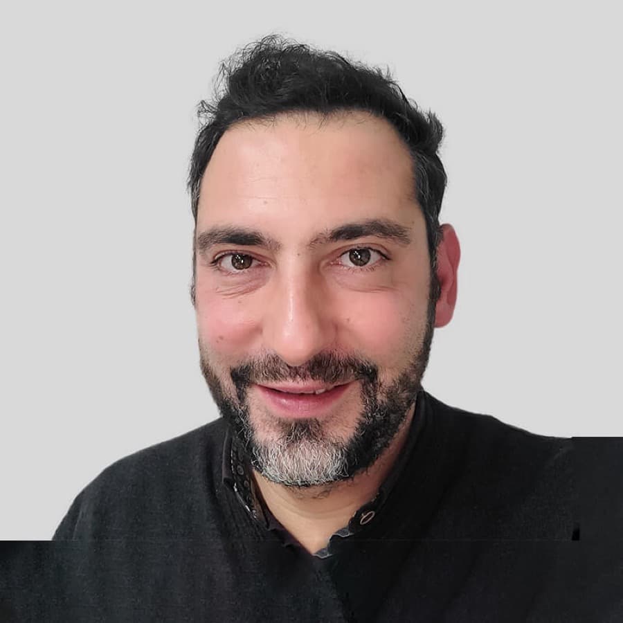 Prof. Raffaele Di Laora
